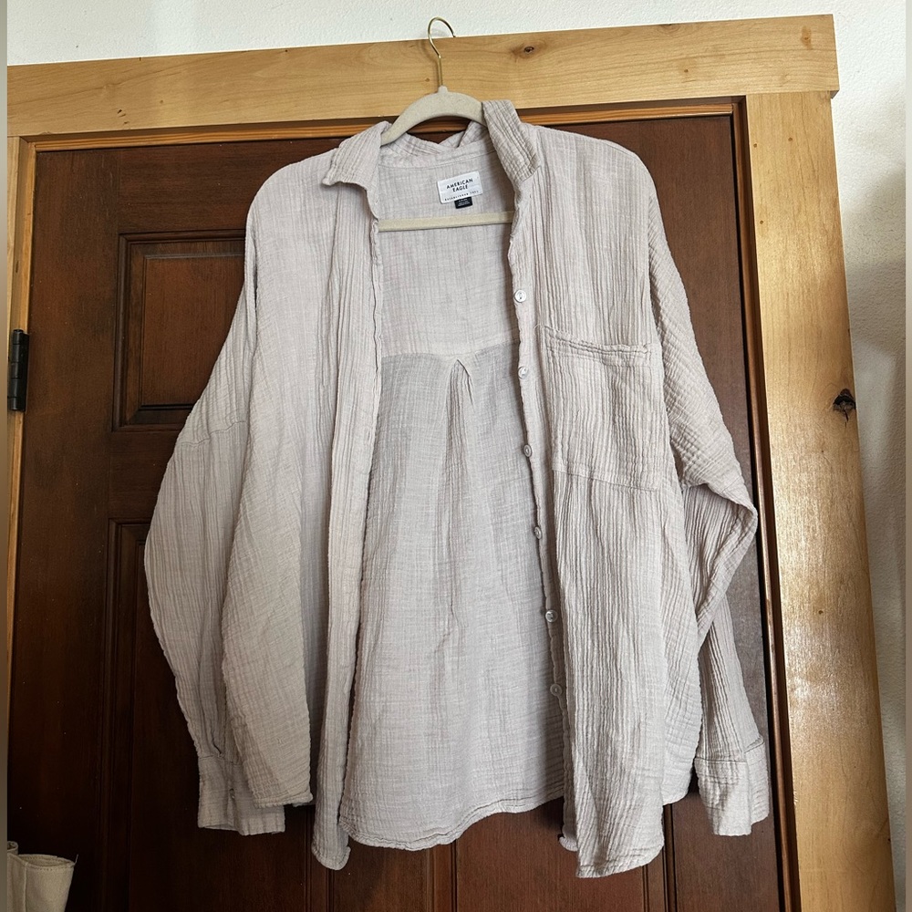 Tan linen American eagle oversides button up